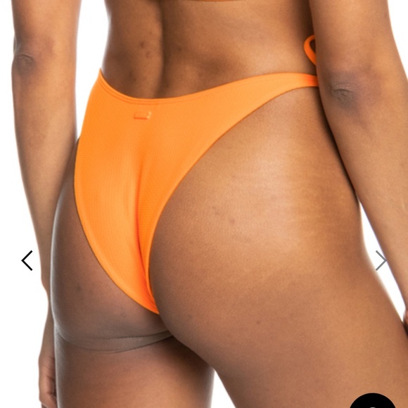 Roxy color jam bikini top XS never worn - Picture 5 of 6